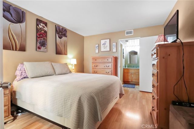 26312 Loch Glen 76, Lake Forest, CA 92630