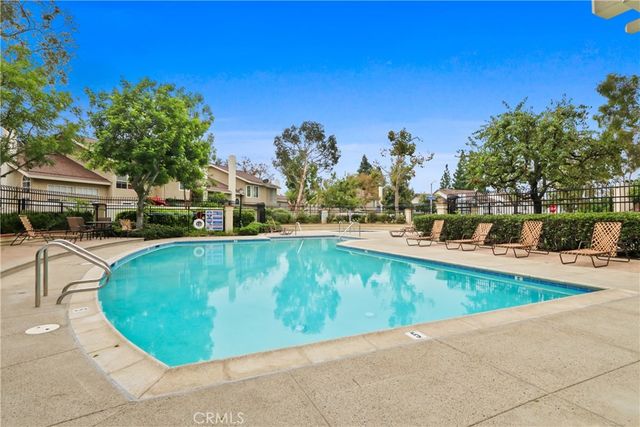 26312 Loch Glen 76, Lake Forest, CA 92630