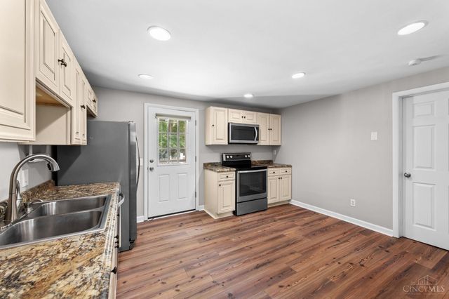 1300 Michael Lane, Miami Twp, OH 45150