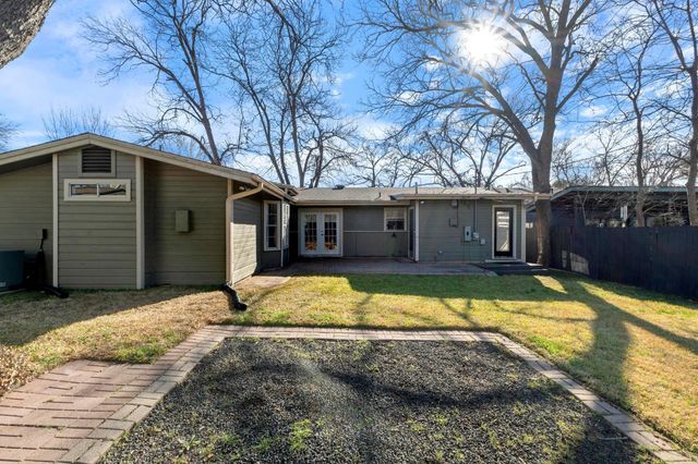 1000 Arcadia Ave, Austin, TX 78757