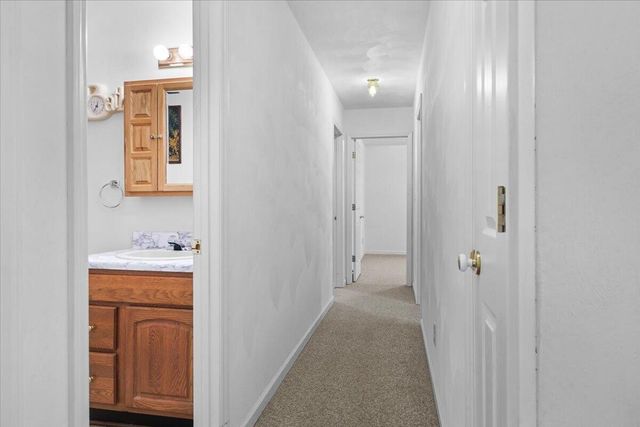 1297 Flowing Spring RD, Buchanan, VA 24066