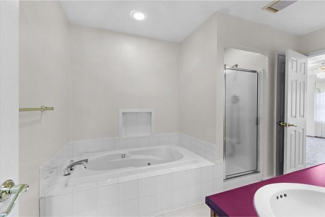 1297 Flowing Spring RD, Buchanan, VA 24066