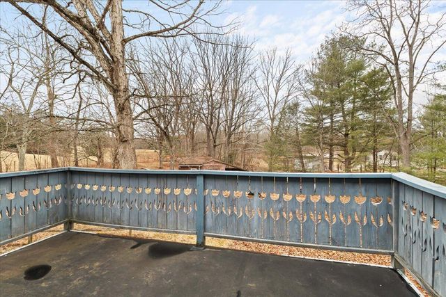 1297 Flowing Spring RD, Buchanan, VA 24066