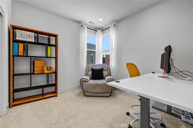 327 Novel, Irvine, CA 92618