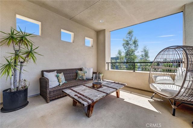 327 Novel, Irvine, CA 92618