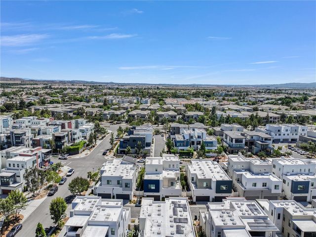 327 Novel, Irvine, CA 92618