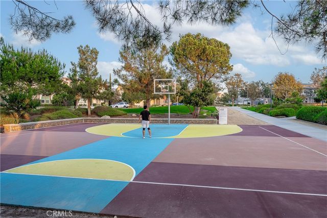 327 Novel, Irvine, CA 92618