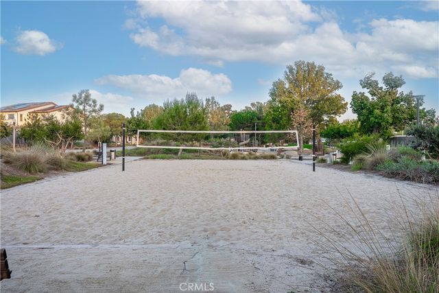 327 Novel, Irvine, CA 92618