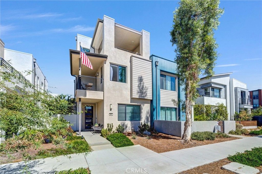 327 Novel, Irvine, CA 92618 — photo 2