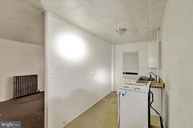 200 W LANCASTER AVE, Reading, PA 19607