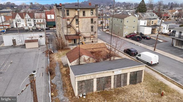 200 W LANCASTER AVE, Reading, PA 19607
