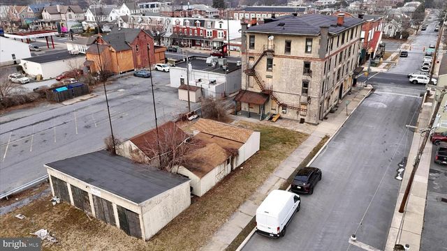 200 W LANCASTER AVE, Reading, PA 19607