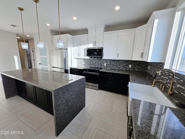 4412 S 384Th Drive, Tonopah, AZ 85354
