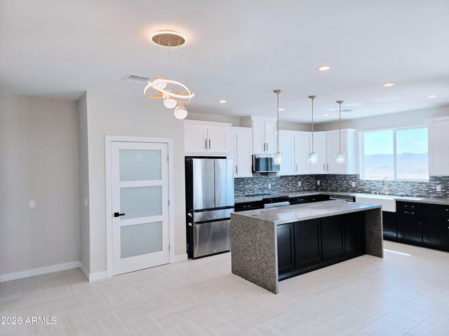 4412 S 384Th Drive, Tonopah, AZ 85354