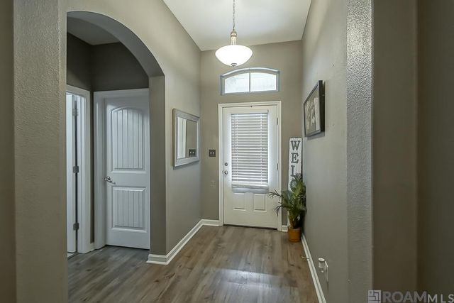 11383 Legacy Oaks Ln, Gonzales, LA 70737