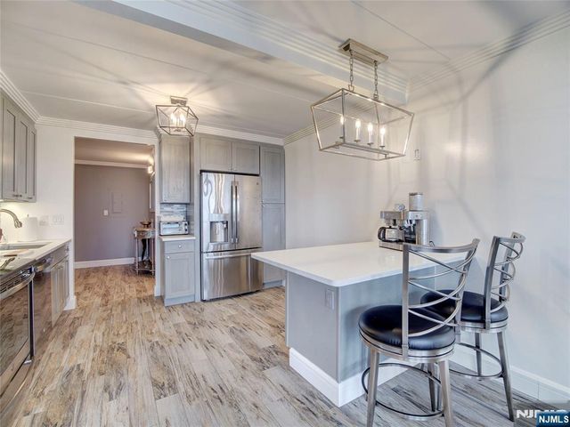 250 Gorge Road 8J, Cliffside Park, NJ 07010