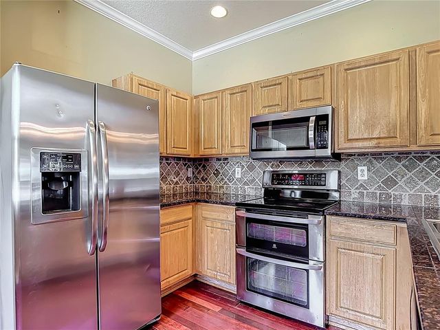 8576 SANDY BEACH ST, Tampa, FL 33634