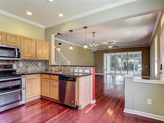 8576 SANDY BEACH ST, Tampa, FL 33634