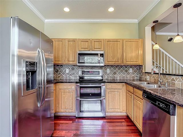 8576 SANDY BEACH ST, Tampa, FL 33634