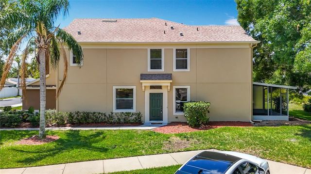 8576 SANDY BEACH ST, Tampa, FL 33634