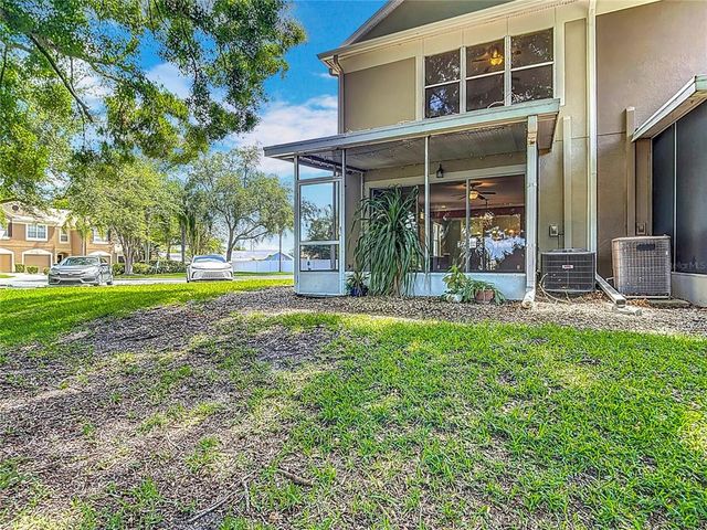 8576 SANDY BEACH ST, Tampa, FL 33634