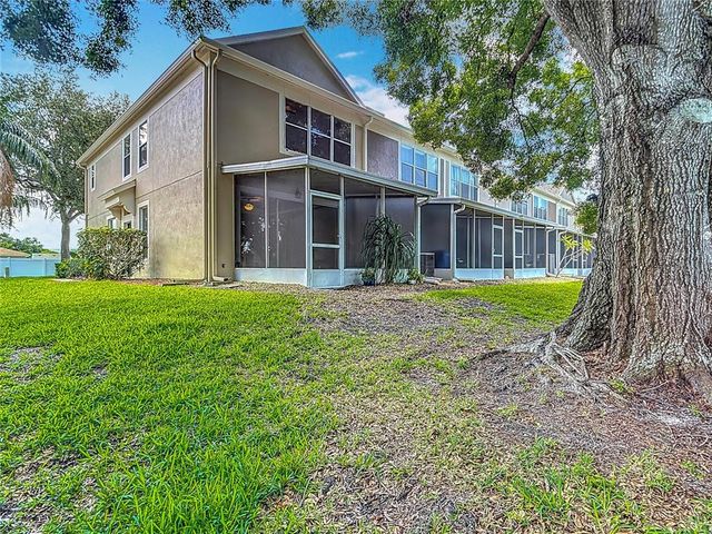 8576 SANDY BEACH ST, Tampa, FL 33634
