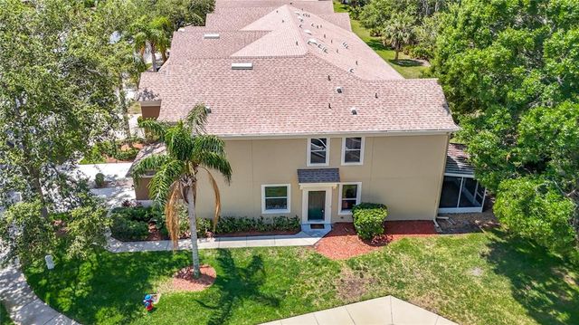 8576 SANDY BEACH ST, Tampa, FL 33634