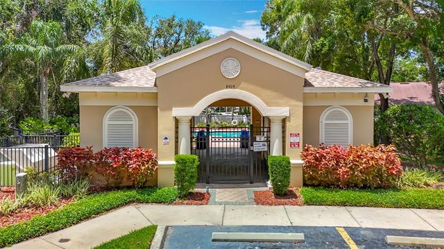8576 SANDY BEACH ST, Tampa, FL 33634