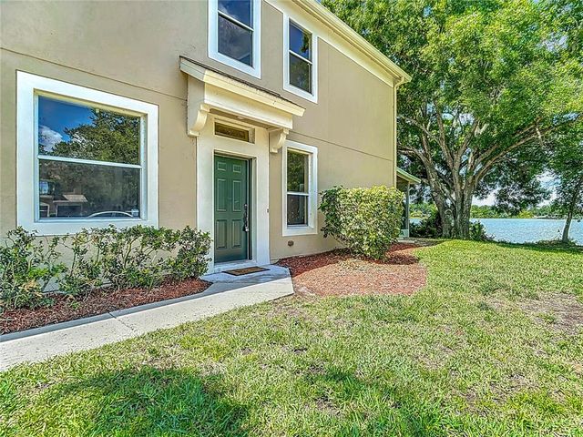 8576 SANDY BEACH ST, Tampa, FL 33634