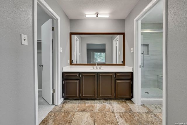 6415 Indian Path, San Antonio, TX 78247