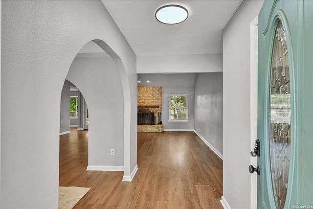 6415 Indian Path, San Antonio, TX 78247