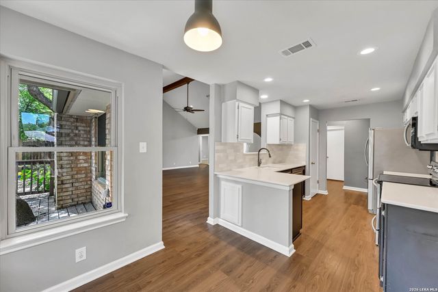 6415 Indian Path, San Antonio, TX 78247