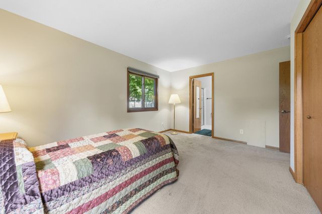 3404 Red Oak Circle N, Burnsville, MN 55337