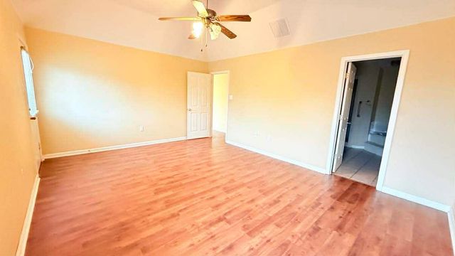 1180 WILLIAMSBURG DR, Atoka, TN 38004