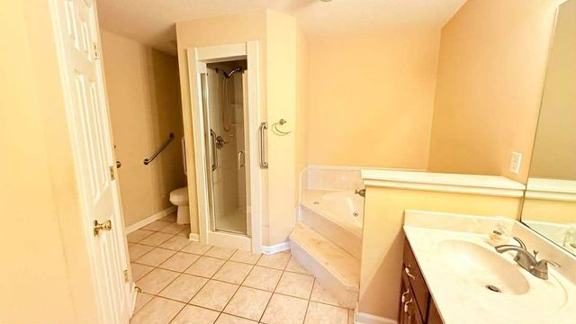 1180 WILLIAMSBURG DR, Atoka, TN 38004