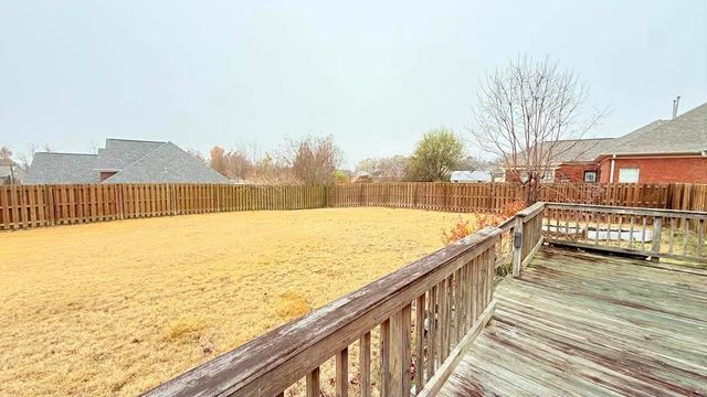 1180 WILLIAMSBURG DR, Atoka, TN 38004