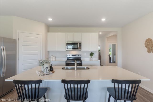 6719 San Bruno Drive, Sebring, FL 33872