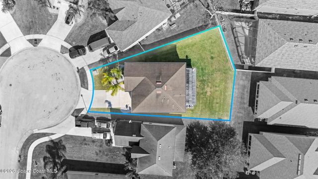 2771 Snapdragon Drive NW, Palm Bay, FL 32907