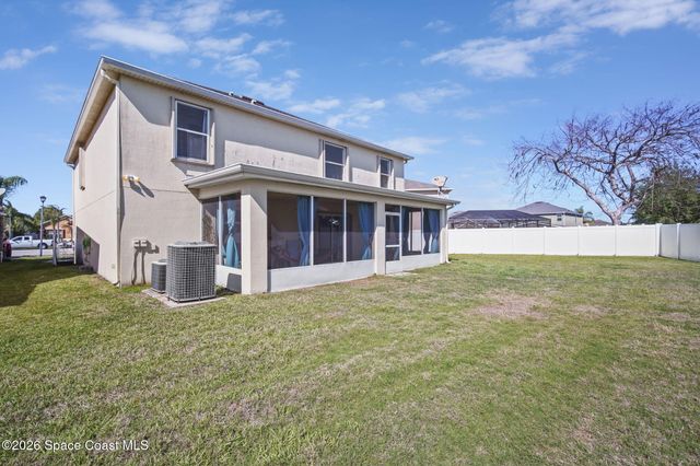 2771 Snapdragon Drive NW, Palm Bay, FL 32907