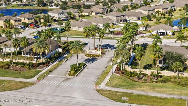 2771 Snapdragon Drive NW, Palm Bay, FL 32907