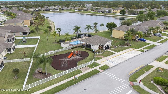 2771 Snapdragon Drive NW, Palm Bay, FL 32907