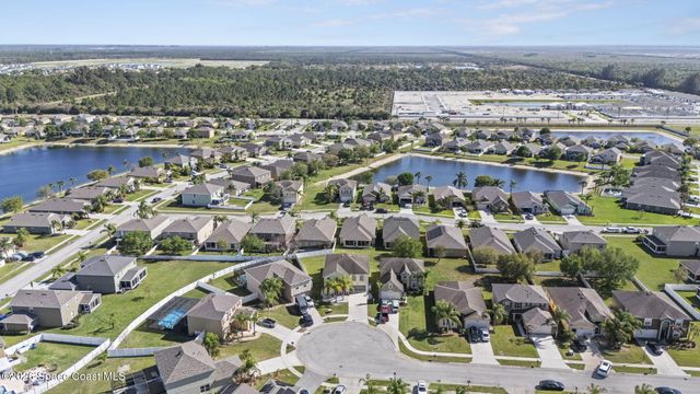 2771 Snapdragon Drive NW, Palm Bay, FL 32907