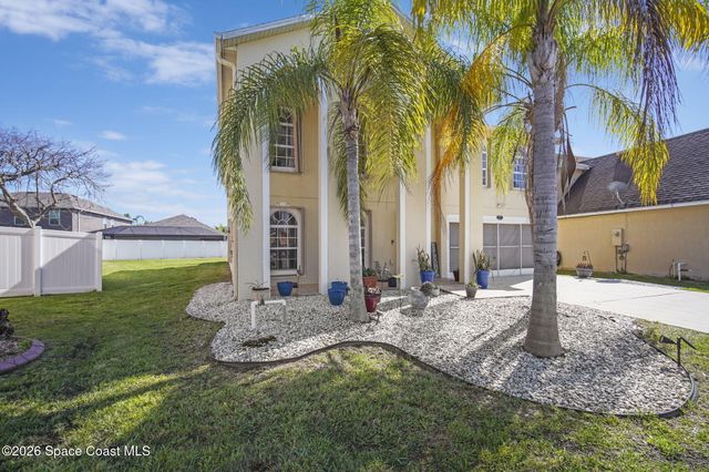 2771 Snapdragon Drive NW, Palm Bay, FL 32907
