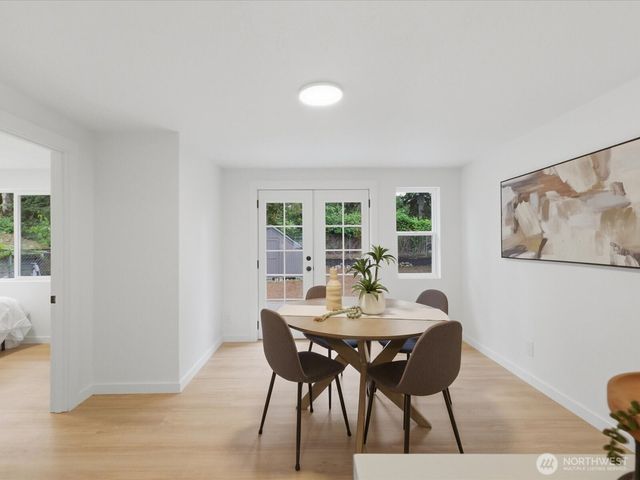 23208 54th Ave W, Mountlake Terrace, WA 98043
