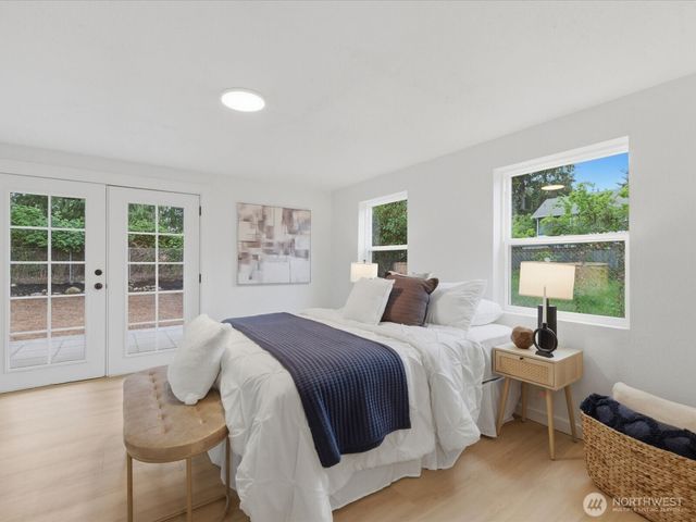 23208 54th Ave W, Mountlake Terrace, WA 98043