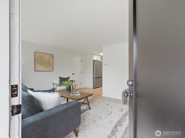23208 54th Ave W, Mountlake Terrace, WA 98043