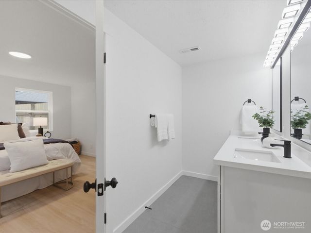 23208 54th Ave W, Mountlake Terrace, WA 98043