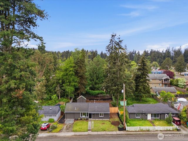 23208 54th Ave W, Mountlake Terrace, WA 98043