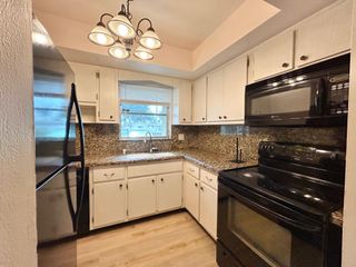 2854 E Ashley Dr Drive E B, West Palm Beach, FL 33415