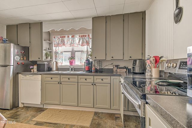 2632 Pearl Street, Kingsport, TN 37660